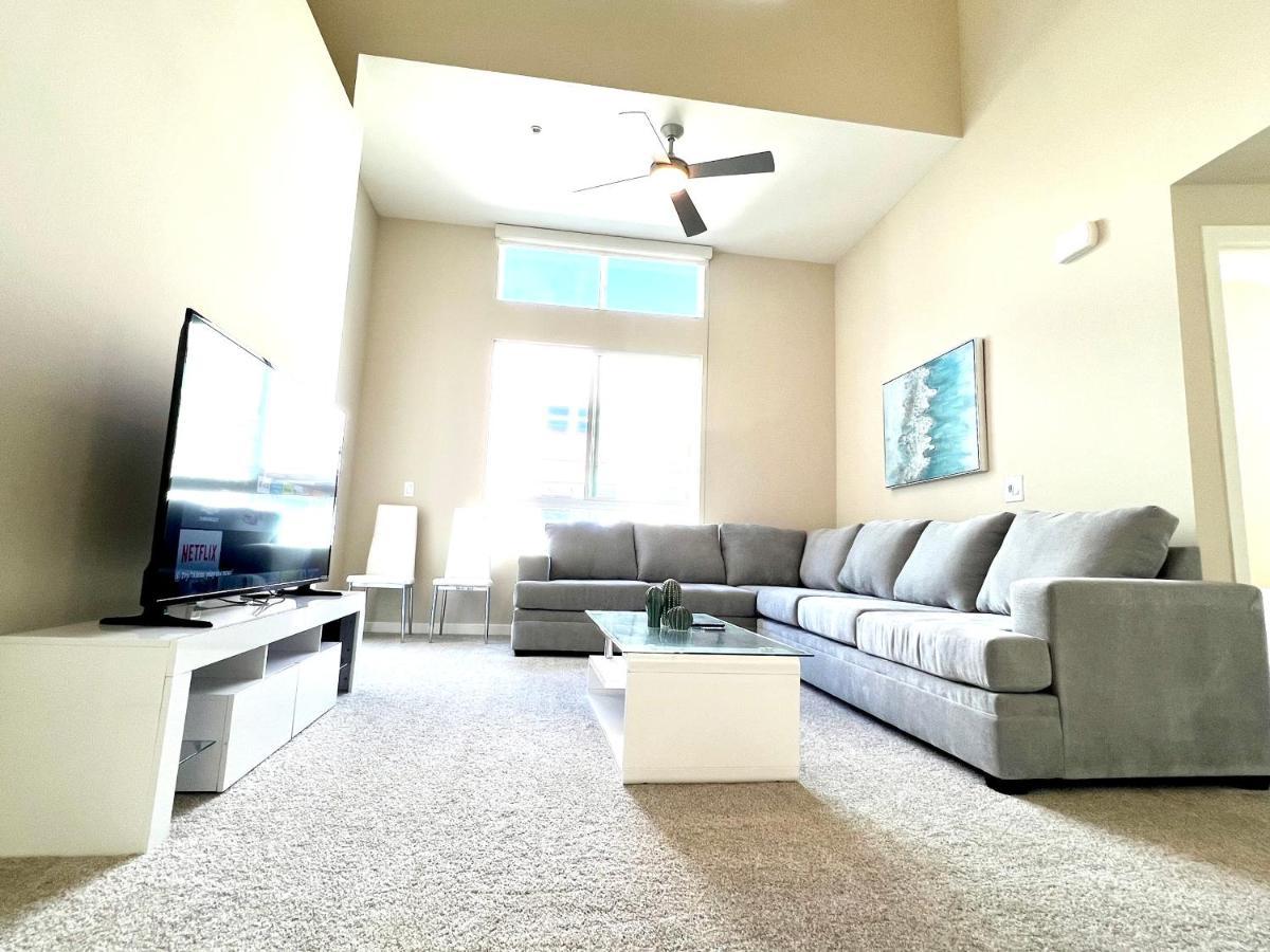 Luxury Loft 3 Beds With Pool And Gym *